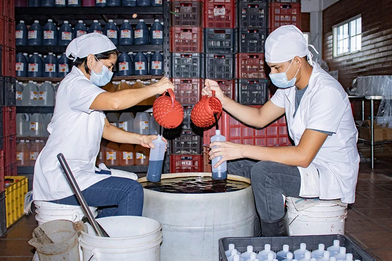 El Salvador registra una de las jornadas laborales más largas de América Latina