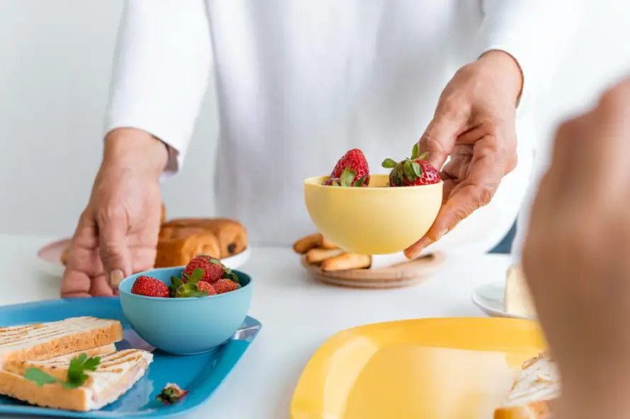 El entrenamiento de la mente y las dietas ricas en vegetales abren nuevas vías de apoyo integral en pacientes con cáncer