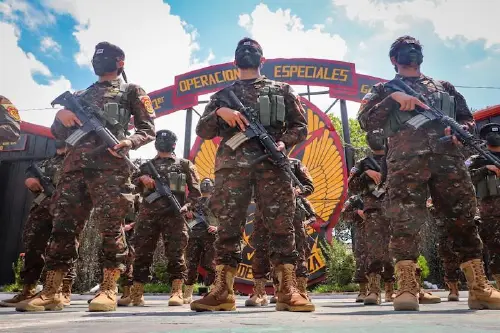 El Salvador confirma despliegue de más de 2,000 soldados en Haití