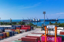 Apenas 341 empresas concentraron el 95.6 % de las exportaciones salvadoreñas a agosto