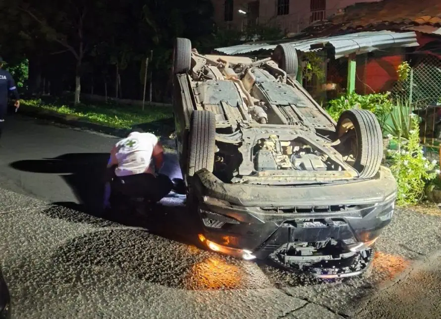 Accidentes de tránsito dejan tres lesionados y dos mujeres con crisis nerviosas en las últimas horas