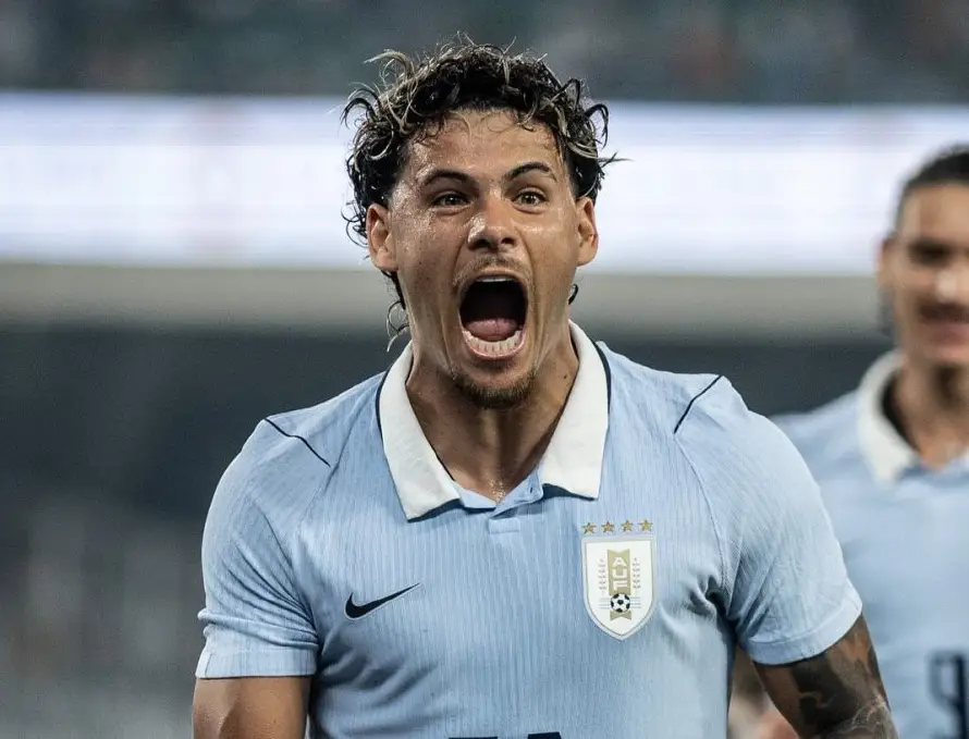Uruguay golea 6-1 a India y cierra gira asiática