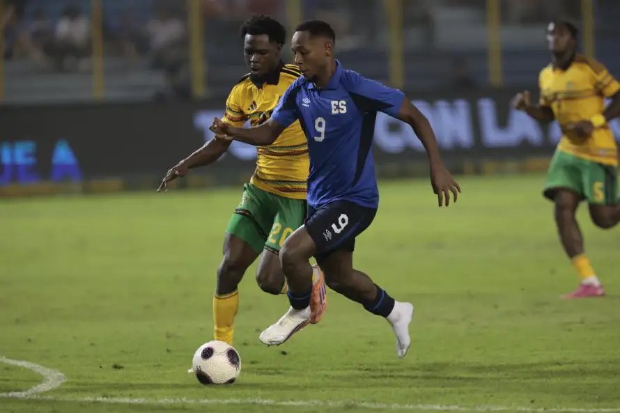 La Selecta cae 2-0 ante Jamaica y queda al borde del descenso a la Liga B