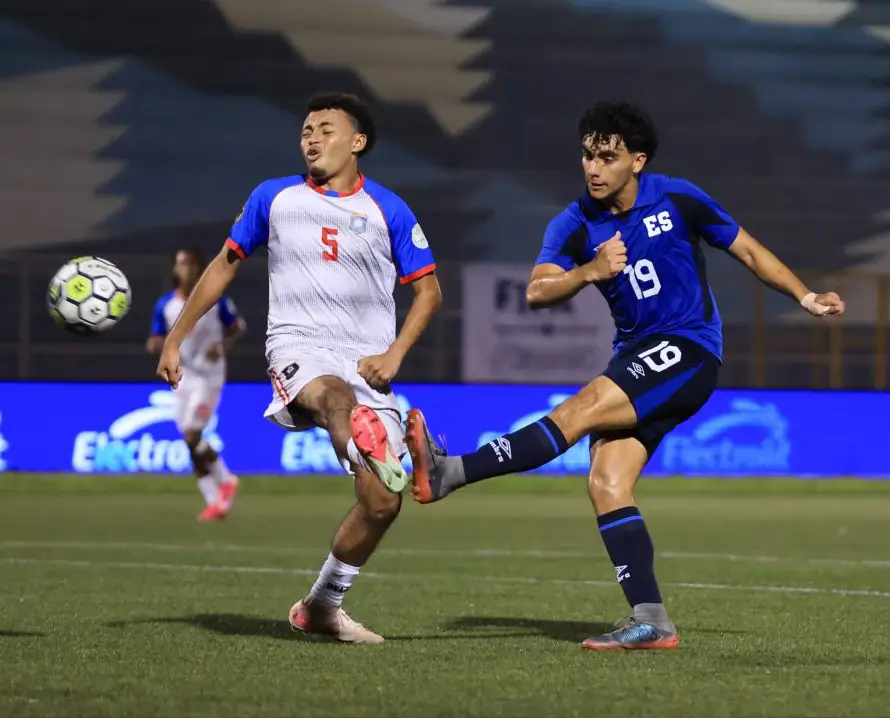 La Sub-16 salvadoreña inicia con victoria el Torneo UNCAF FIFA Forward