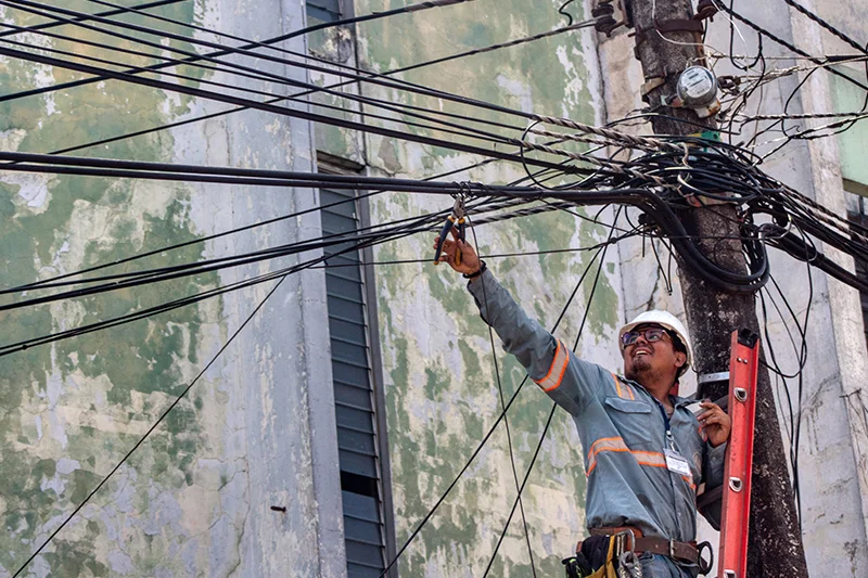 La demanda de energía eléctrica creció 5.7 % a septiembre impulsada por el calor extremo