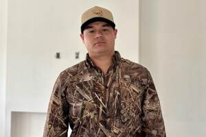 Los arrestos de ICE vacían campos y obras del sur de Texas y amenazan el voto republicano
