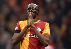 Galatasaray golea al Lille y revive en Champions League