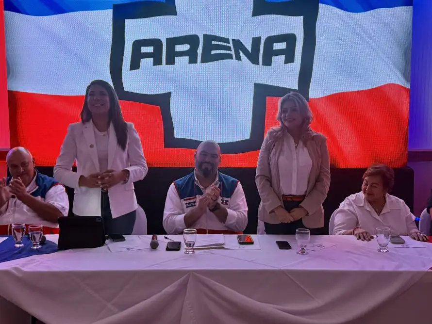 Arena ratifica a su fórmula presidencial en su 45ª asamblea general