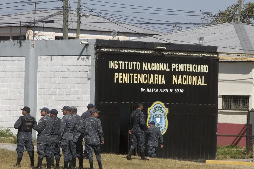 Honduras aprueba imponer hasta cadena perpetua para líderes de pandillas