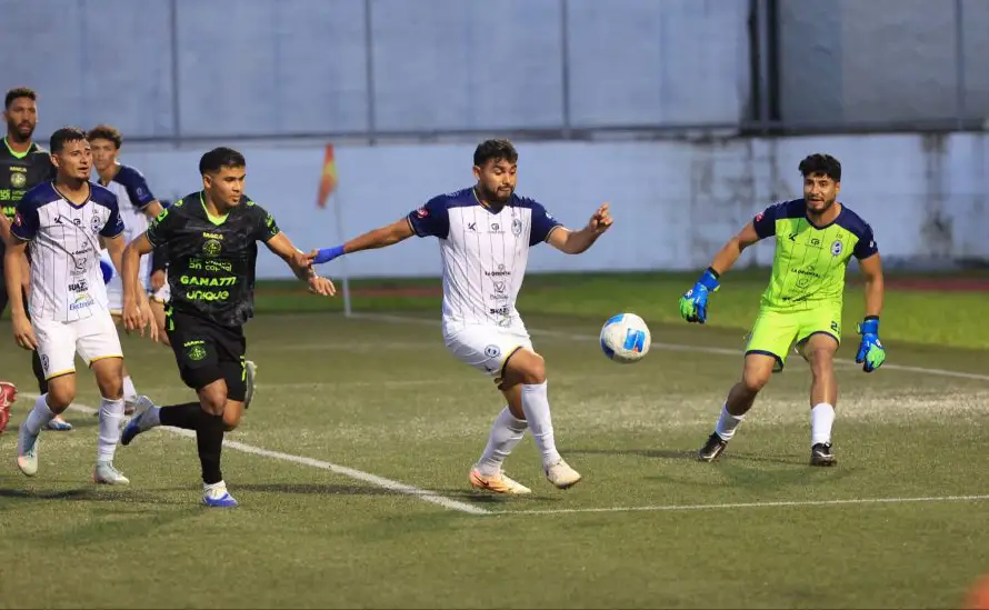 Internacional Santa Tecla y Fuerte San Francisco empatan en un duelo sin emociones