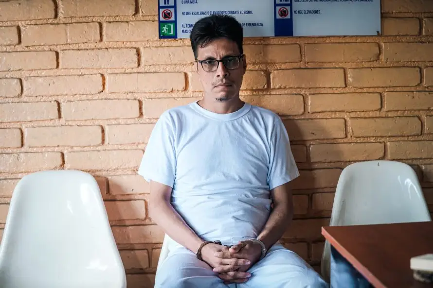 Hombre que asesinó a su esposa en San Vicente recibe 50 años de cárcel