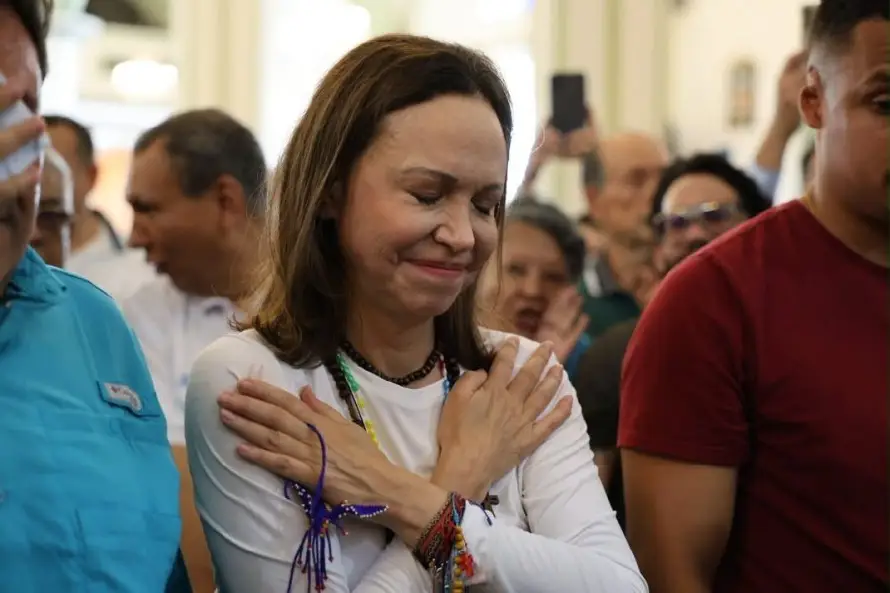 Oposición venezolana llama a avanzar "con determinación" tras celebrar regreso de Machado