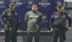 Capturan a motorista de la ruta 53 que conducía unidad, con 154° de alcohol, en estado de ebriedad