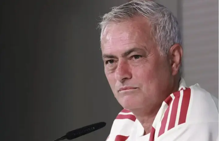 Mourinho sobre el caso del Manchester City: “Tenemos que tener suerte de estar aquí cuando llegue la sentencia”