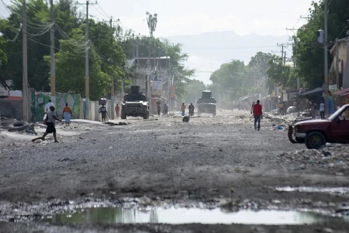 Bukele confía en vencer pandillas haitianas y rescatar a militares desaparecidos