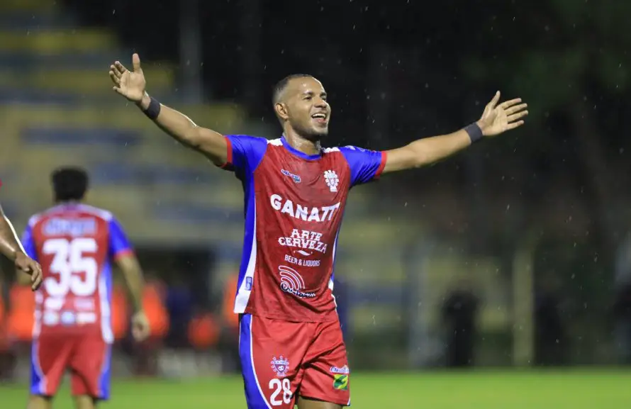 Firpo remonta frente a Municipal Limeño y continúa en la pelea por los primeros puestos