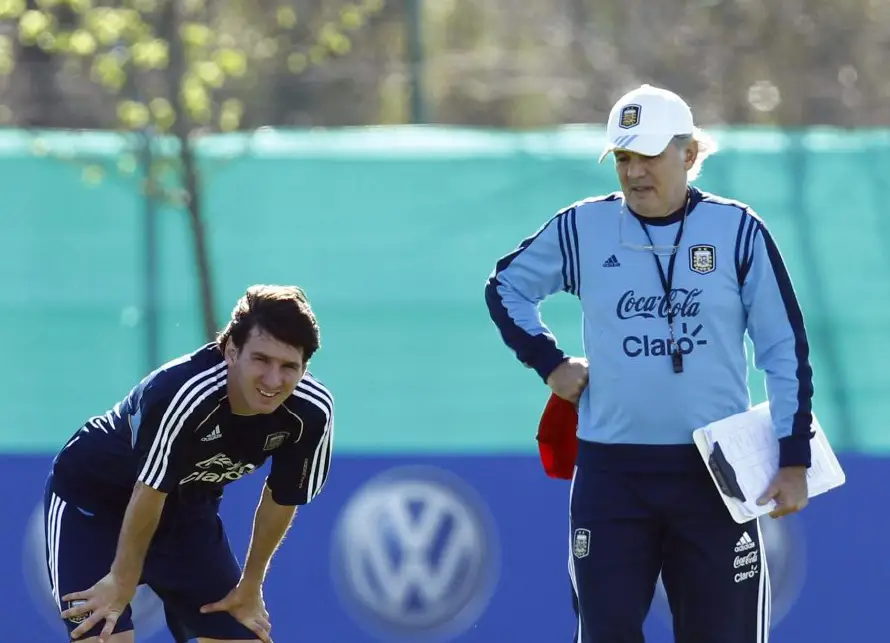 De Pekerman a Scaloni, los nueve entrenadores de Messi en la selección Argentina