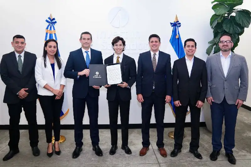 Leche Salud recibe precalificación de Invest para invertir $21.6 millones