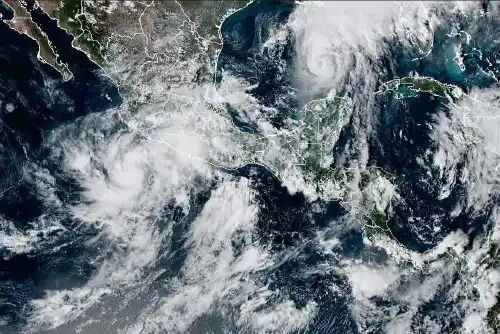 MARN advierte de aumento de lluvias por "Simón" en El Salvador