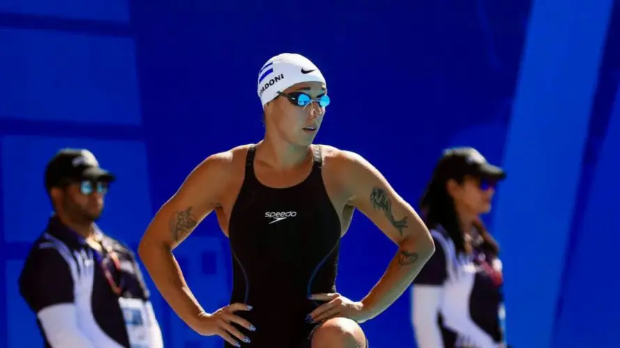 Salvadoreña Marina Spadoni impone récord nacional en la Copa del Mundo de Uzbekistán
