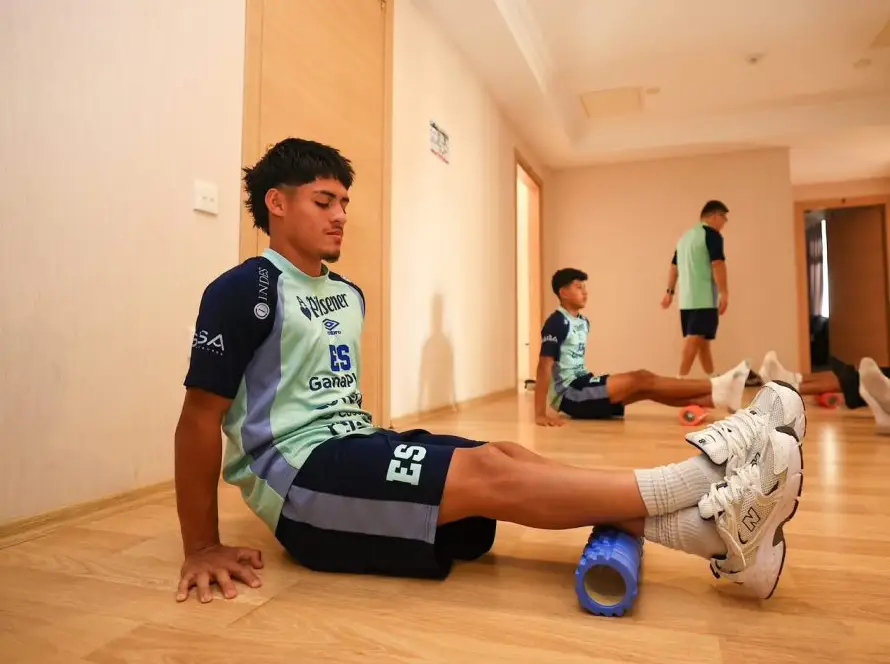 Selecta Sub-15 se prepara en Bakú para el Festival de la FIFA 2026