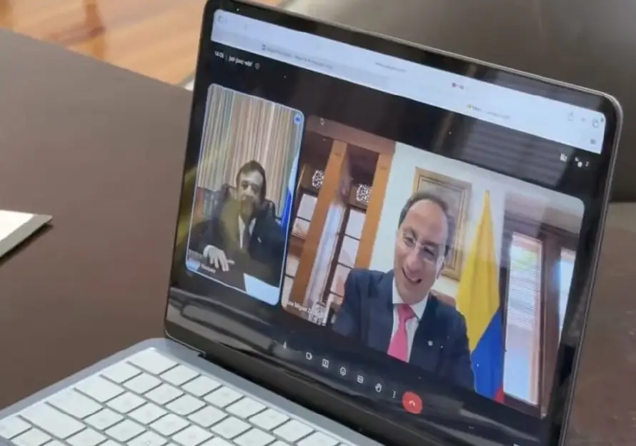 El Salvador y Colombia buscan compartir experiencias sobre educación y seguridad