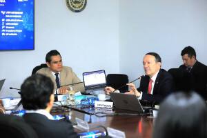 Seguridad proyecta fortalecer Inteligencia Artificial "soberana" con presupuesto para 2027