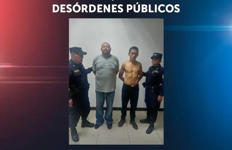 Arrestan a un motorista y pasajero tras protagonizar pelea en Santa Tecla