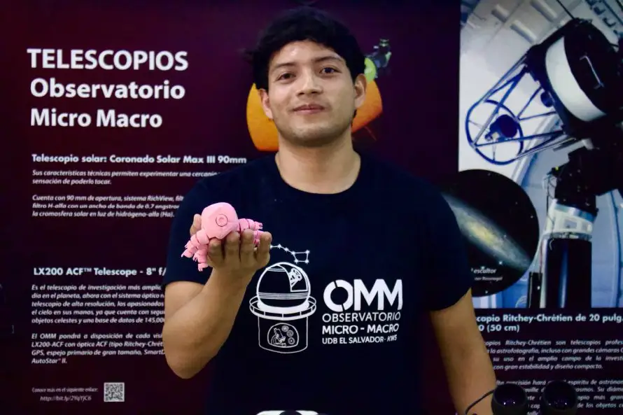 Biólogo salvadoreño investigará en la NASA cómo proteger a astronautas con proteínas de tardígrados